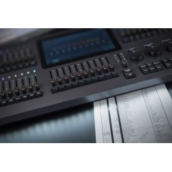 Showtec LAMPY 40 1U Console DMX da 40 fader e 1 Universo per proiettori testa mobile effetti luce palco KaotikaStore