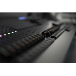 Showtec LAMPY 40 1U Console DMX da 40 fader e 1 Universo per proiettori testa mobile effetti luce palco KaotikaStore